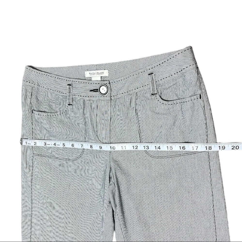 White House Black Market Striped White and Black Bermudas Size‎ 6